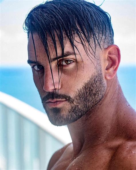 Casey Christopher @Caseyslife .